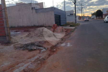 Terreno à venda em Saltinho, Paulínia, SP