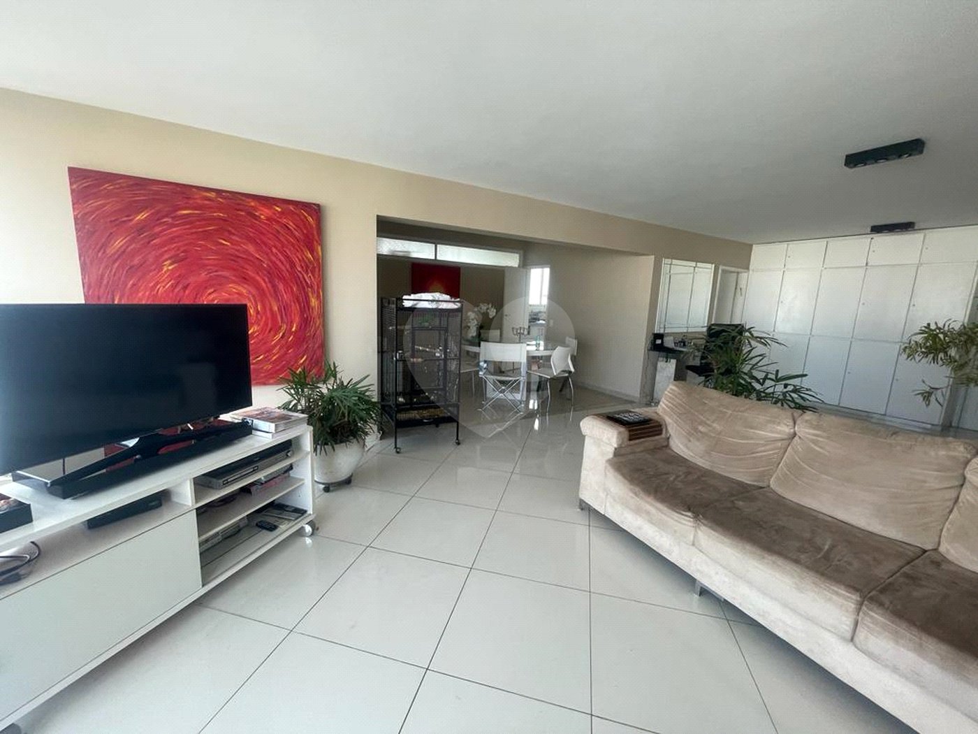 Apartamento à venda com 3 quartos, sendo 1 suíte, em Jardim América, São Paulo, SP