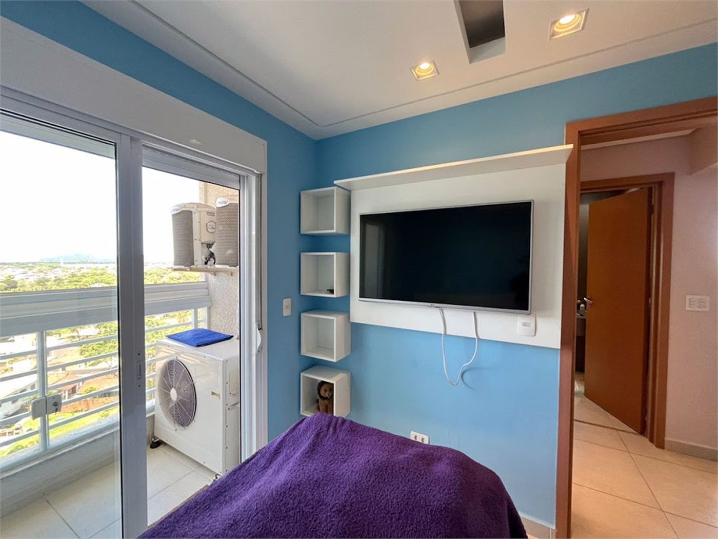 Apartamento Residencial à venda, Jardim Virginia, Guarujá - AP0995.