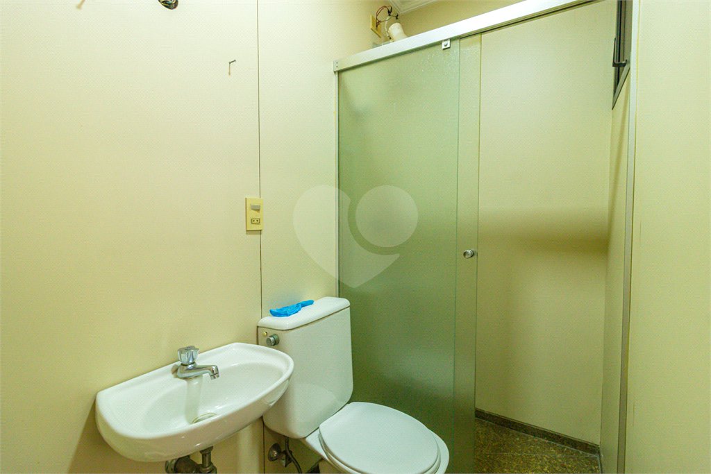 Apartamento à venda com 4 quartos, sendo 3 suítes,  em Chácara Santo Antônio, São Paulo, SP