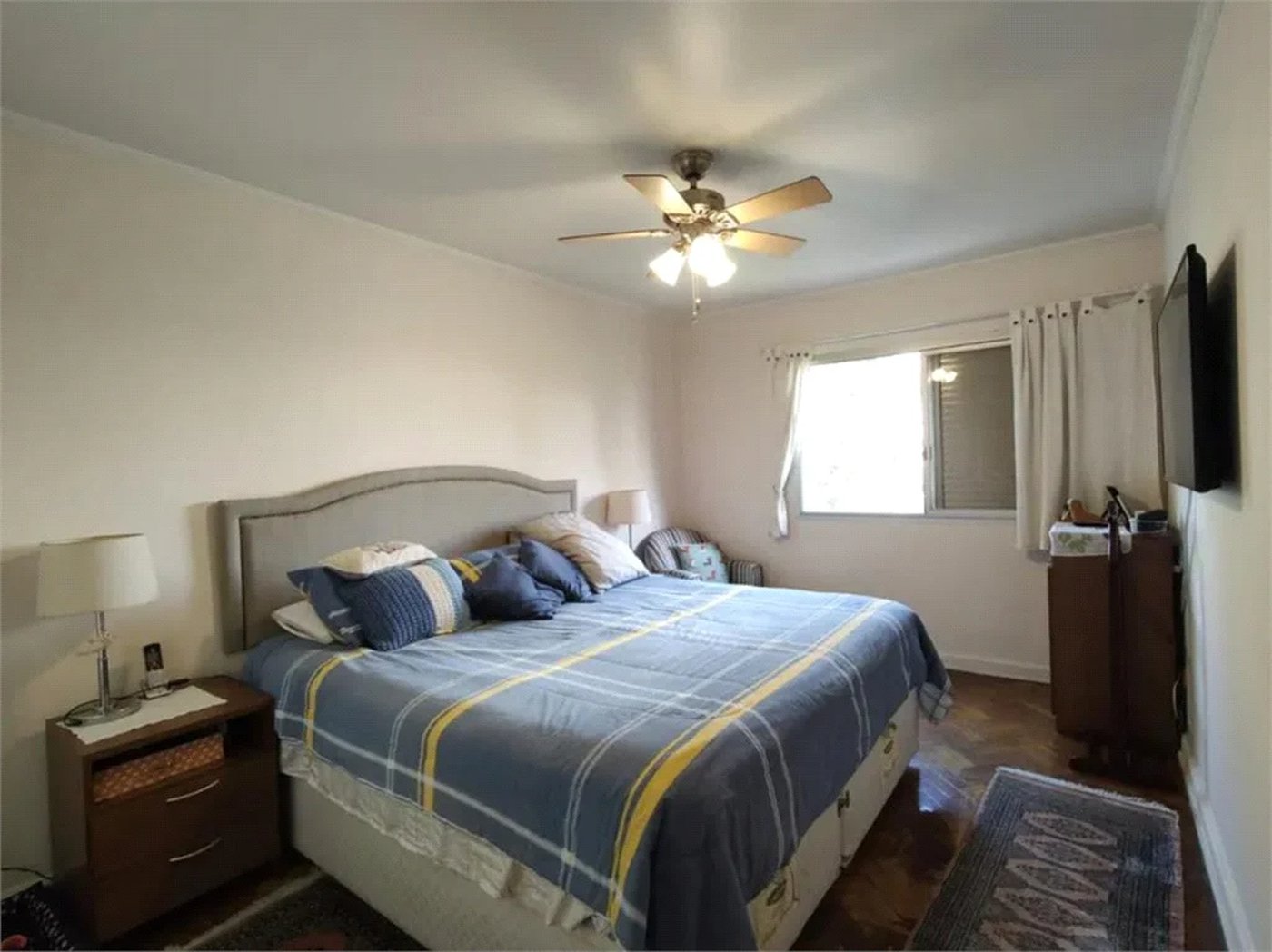 Apartamento à venda com 4 quartos, sendo 1 suíte, em Brooklin Paulista, São Paulo, SP