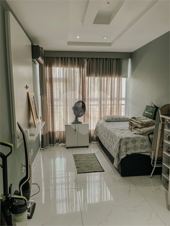 Apartamento à venda com 3 quartos, sendo 1 suíte, em Campo Grande, Rio de Janeiro, RJ