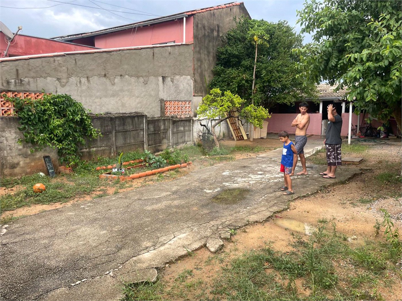 Casa à venda com 2 quartos em Jardim Devito, Votorantim, SP