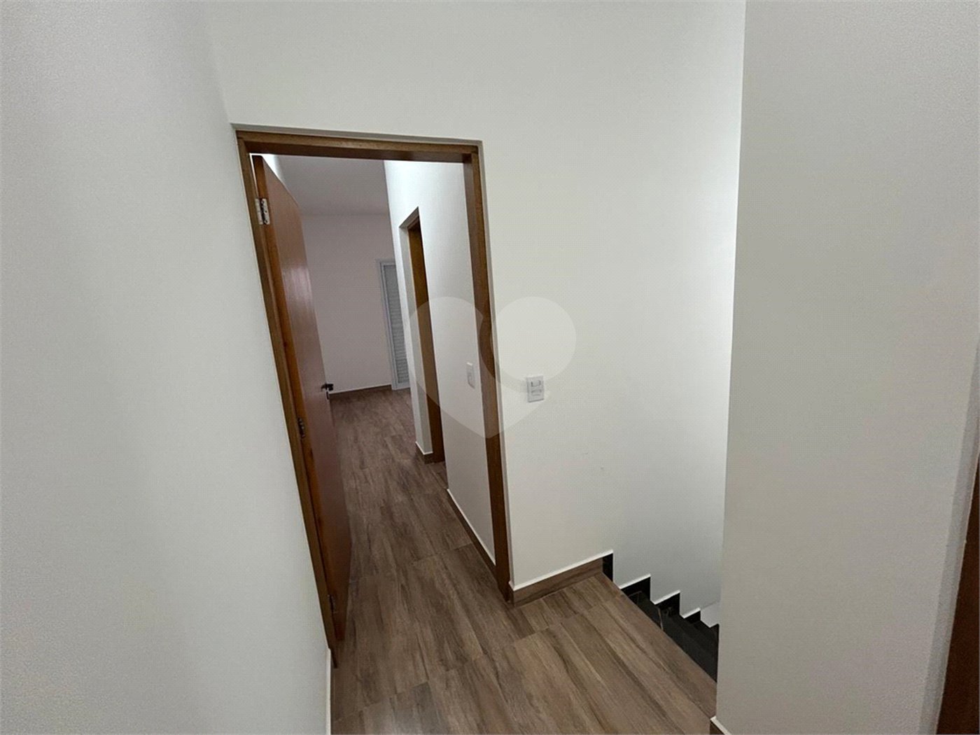 Casa à venda com 2 quartos, sendo 1 suíte, em Loteamento Parque Santa Cristina, Sorocaba, SP