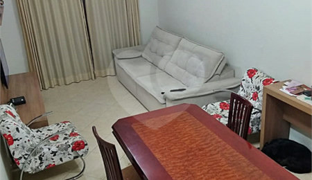 Sobrado à venda com 3 quartos, sendo 1 suíte,  em Vila Guilherme, São Paulo, SP