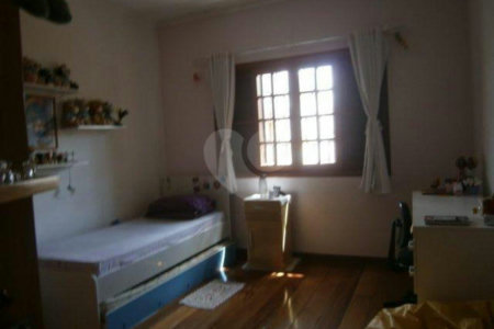 Sobrado à venda com 3 quartos, sendo 1 suíte, em Vila Mariza Mazzei, São Paulo, SP
