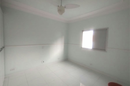 Apartamento com 2 dormitórios à venda, 60 m² por R$ 330.000,00 - Jardim São Miguel - Guarujá/SP