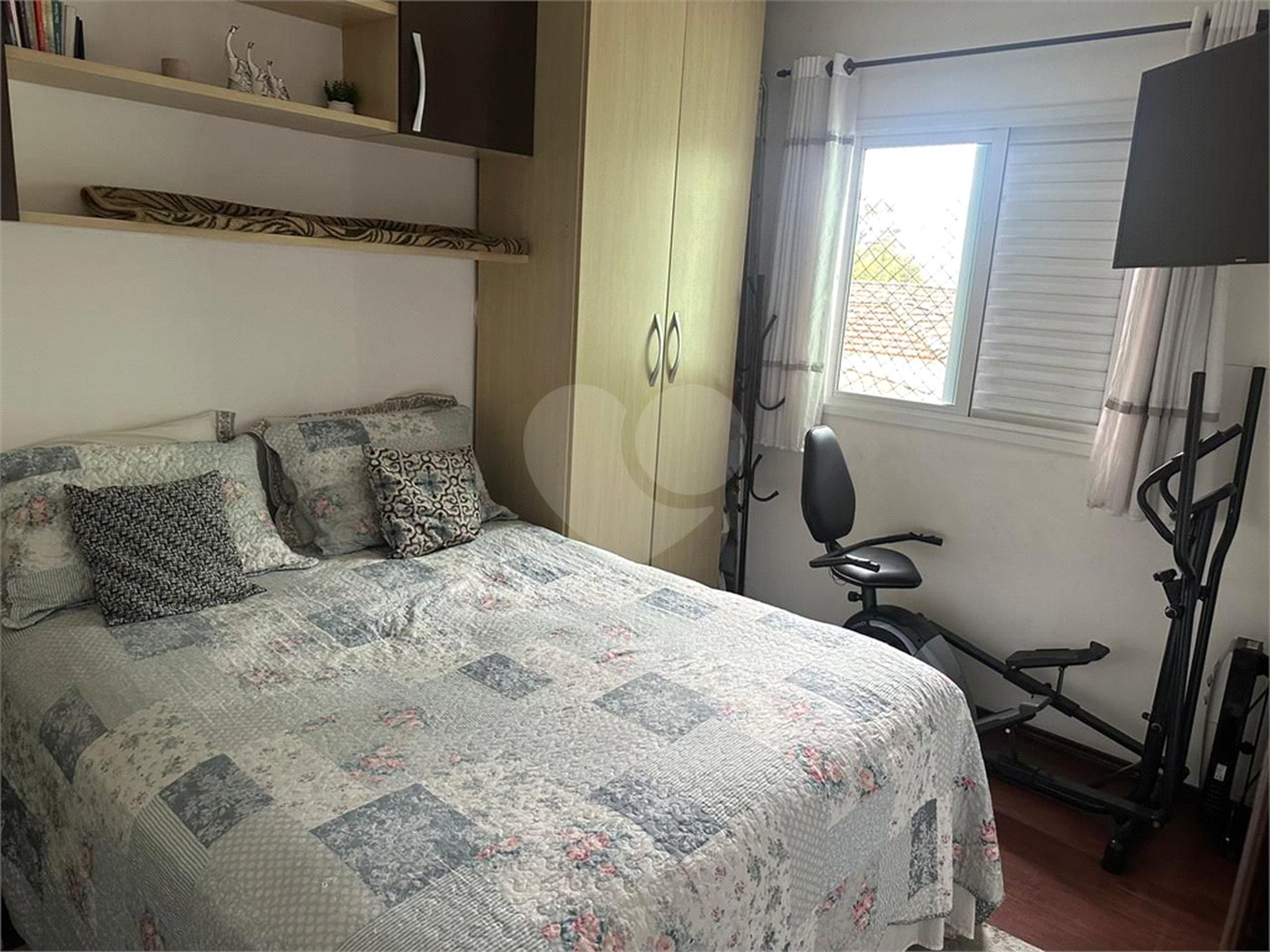 Apartamento à venda com 3 quartos, sendo 1 suíte,  em Vila Pires, Santo André, SP