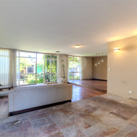 Casa Térrea à venda com 4 quartos, sendo 1 suíte, em Brooklin, São Paulo, SP