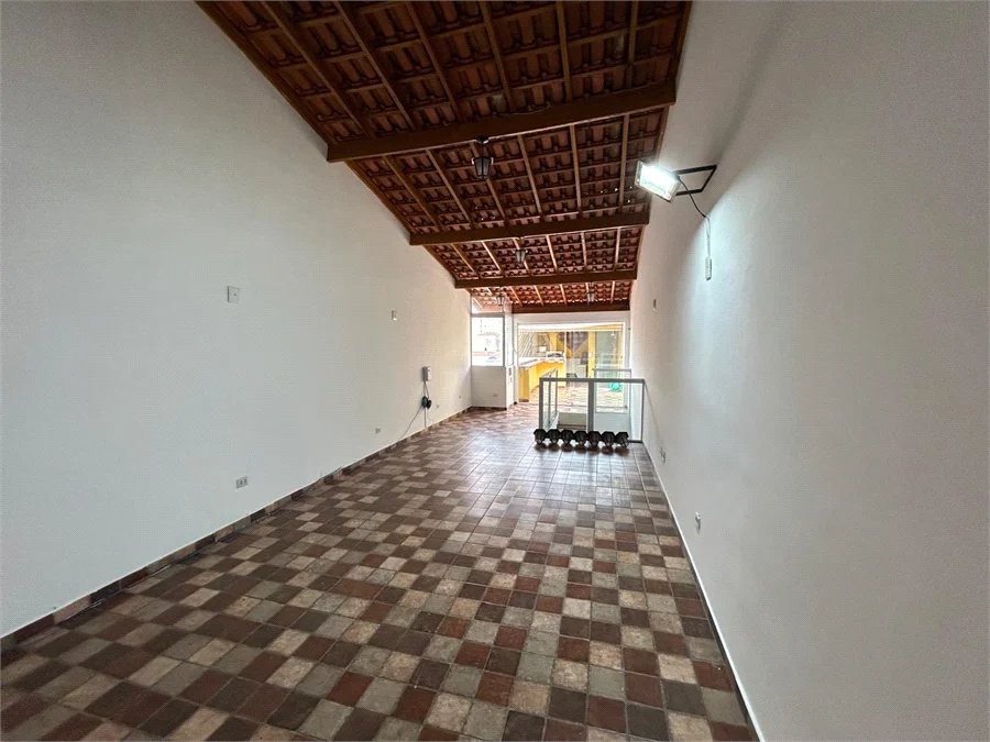 Casa de Vila para alugar com 4 suítes em Vila Romana, São Paulo, SP