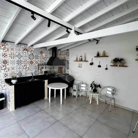 Casa à venda com 3 suítes em Vila Oliveira, Mogi das Cruzes, SP