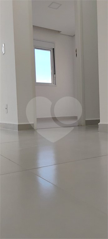 Apartamento à venda com 2 quartos em Zona Industrial, Sorocaba, SP