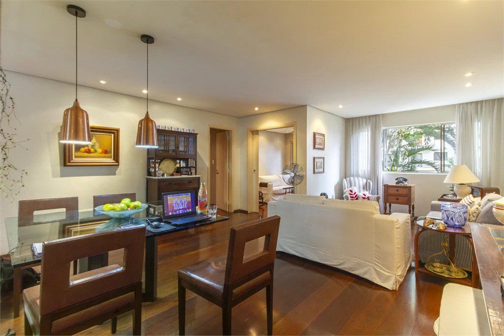 Apartamento à venda com 3 quartos, sendo 1 suíte, em Sumarezinho, São Paulo, SP
