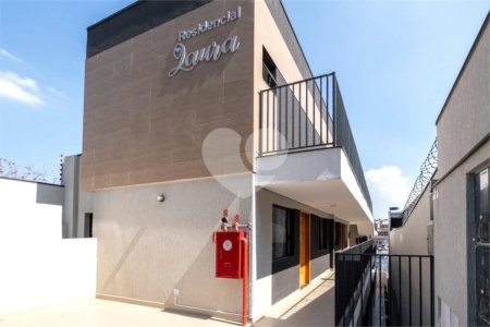 Casa à venda com 2 quartos no condomínio Residencial Laura, São Paulo - SP