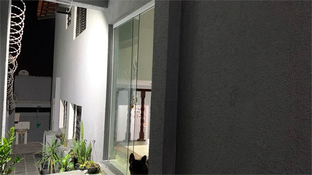 Sobrado à venda com 3 quartos, sendo 1 suíte,  em Jardim Esmeralda, São Paulo, SP