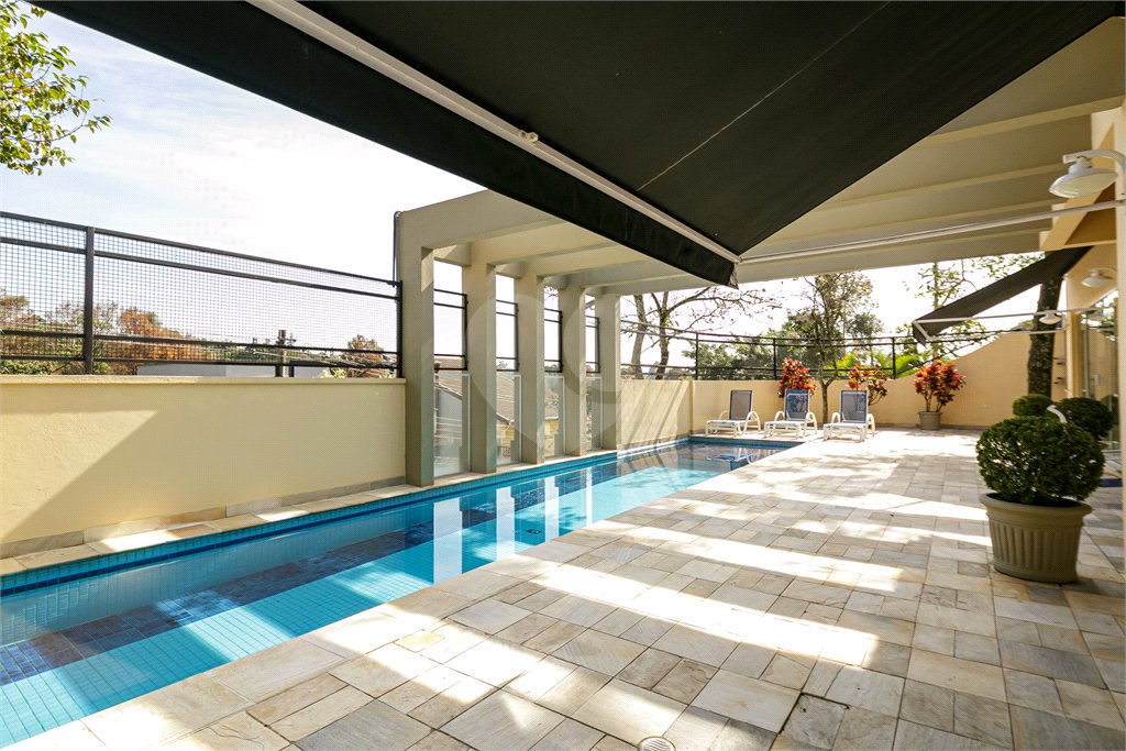 Casa à venda com 3 suítes no condomínio Villaggio Belvedere, São Paulo - SP