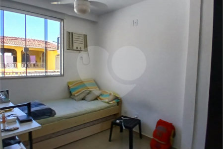 Casa à venda com 4 quartos, sendo 1 suíte, em Campo Grande, Rio de Janeiro, RJ