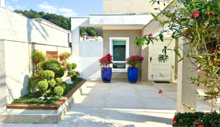 Casa à venda com 3 quartos, sendo 1 suíte,  em Horto Florestal, São Paulo, SP