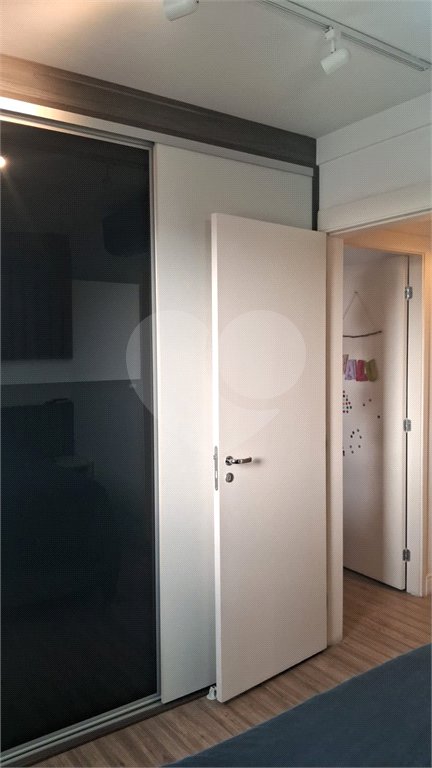 Apartamento à venda com 3 quartos, sendo 1 suíte, em Água Branca, São Paulo, SP