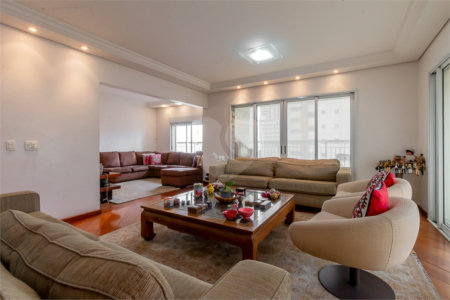 Apartamento à venda ou para alugar com 3 suítes em Santa Cecília, São Paulo, SP