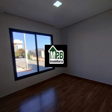 Casa à venda com 3 quartos, sendo 1 suíte, no condomínio Villagio Ipanema, Sorocaba - SP