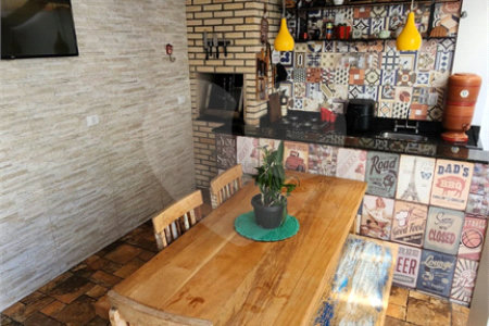 Sobrado à venda com 3 quartos, sendo 1 suíte, em Jardim Nossa Senhora do Carmo, São Paulo, SP