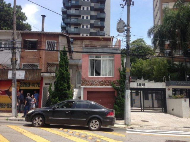 Sobrado à venda com 3 quartos, sendo 1 suíte,  em Santana, São Paulo, SP