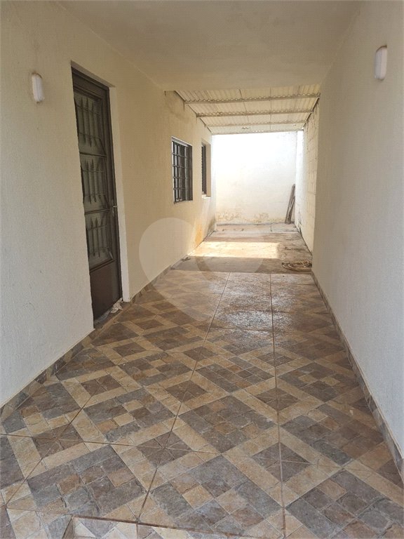 Casa à venda com 3 quartos em Jardim do Carmo, Araraquara, SP