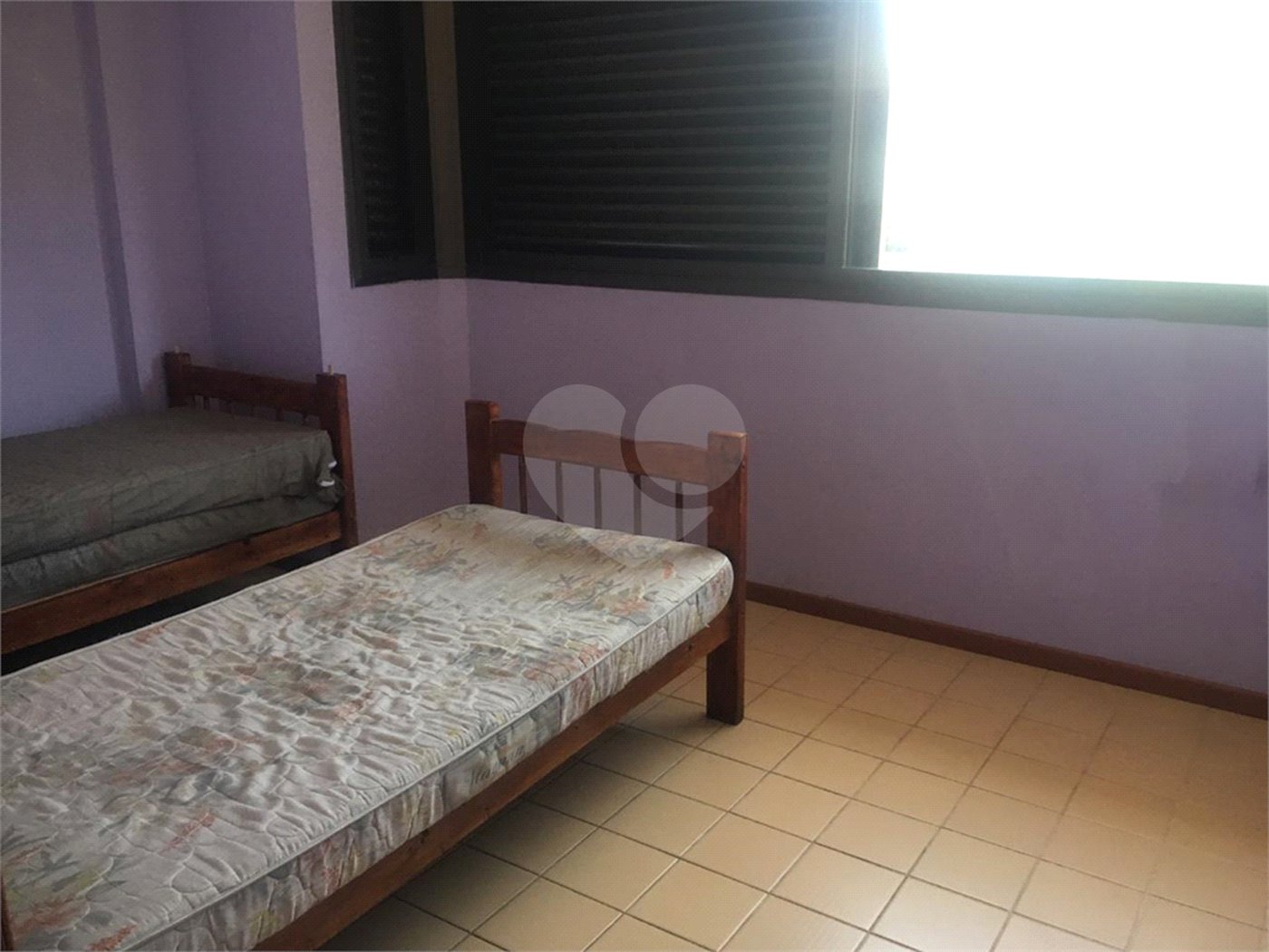 Apartamento à venda com 3 quartos, sendo 1 suíte, em Parque Enseada, Guarujá, SP