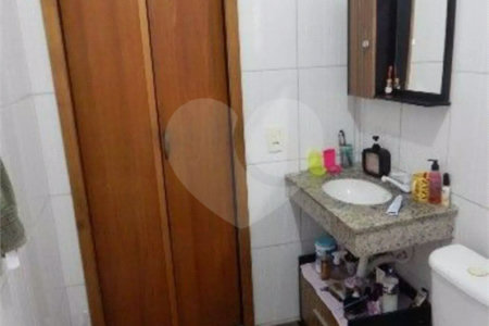 Sobrado à venda com 3 quartos, sendo 1 suíte, em Vila Ré, São Paulo, SP