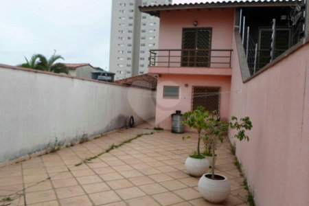 Sobrado 3 suítes à venda no Sacomã