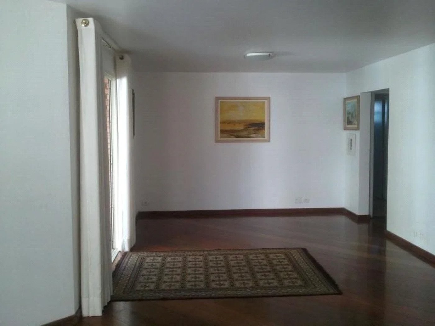 Apartamento à venda 230m² com 4 quartos, 2 suítes e 3 vagas de garagem no Morumbi