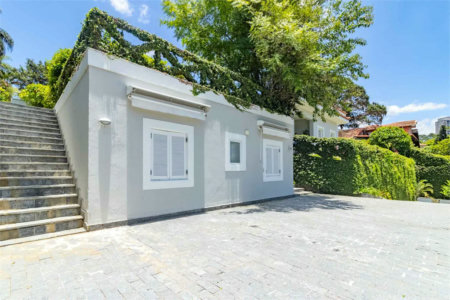 Casa à venda com 7 quartos, sendo 5 suítes, em Morumbi, São Paulo, SP