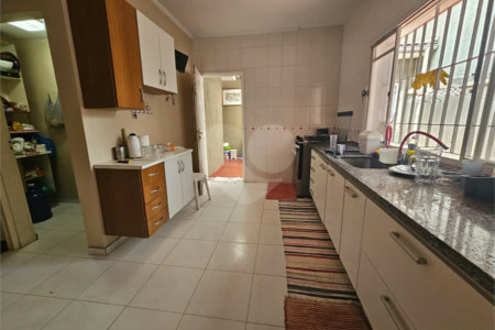 Casa à venda com 2 quartos, sendo 1 suíte, em Santo Amaro, São Paulo, SP