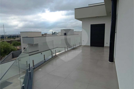 Casa à venda com 3 suítes no condomínio Terras da Estância, Paulínia - SP