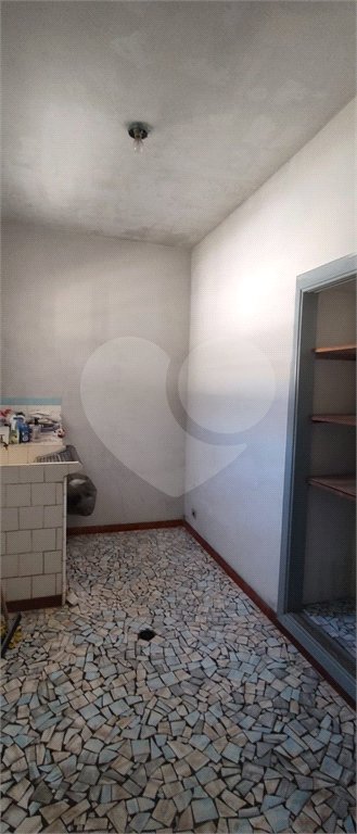 Casa à venda com 2 quartos em Jardim Santa Helena, Suzano, SP
