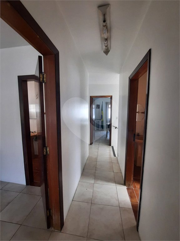 Sobrado à venda ou para alugar com 8 quartos, sendo 2 suítes, em Santo Amaro, São Paulo, SP