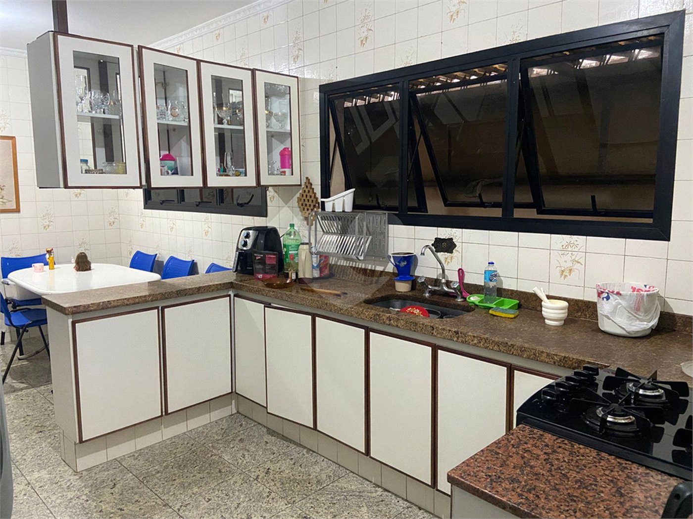 Casa à venda com 4 quartos, sendo 1 suíte, em Jardim Rincão, Arujá, SP