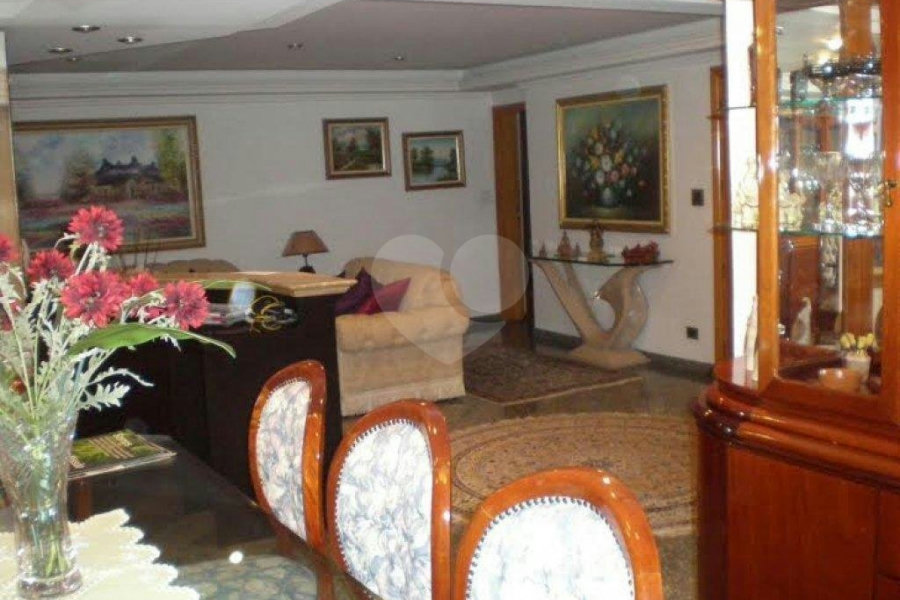 Apartamento à venda com 3 suítes em Vila Maria Alta, São Paulo, SP