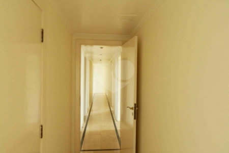 Apartamento à venda com 4 suítes em Jardim Marajoara, São Paulo, SP
