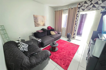Casa à venda com 3 quartos, sendo 1 suíte, em Ferreira, São Paulo, SP