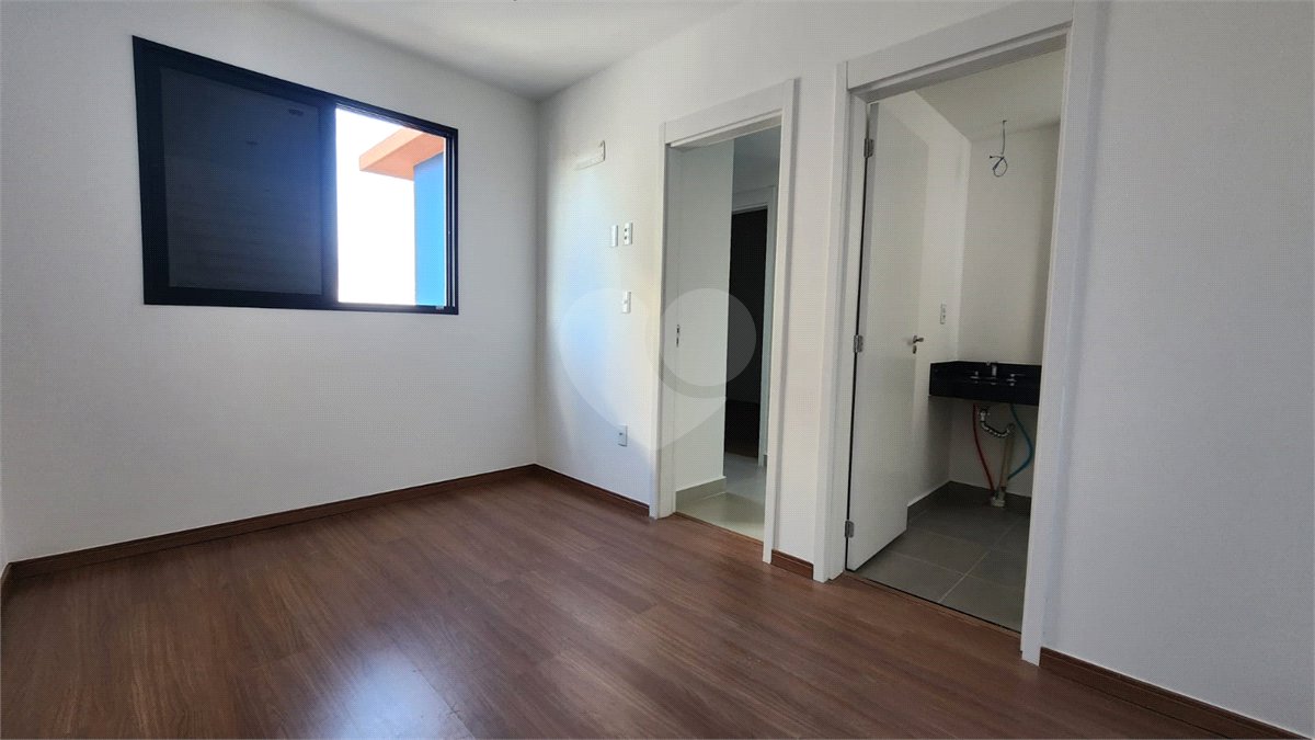 Apartamento à venda com 2 quartos, sendo 1 suíte,  em Parque Campolim, Sorocaba, SP