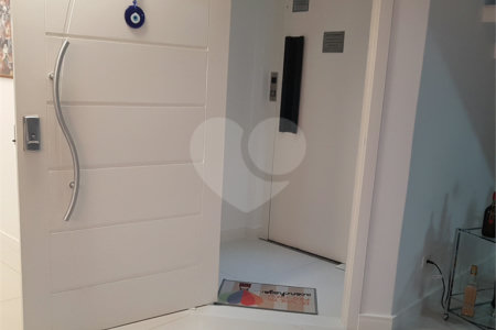 Cobertura à venda com 4 quartos, sendo 3 suítes, em Água Fria, São Paulo, SP