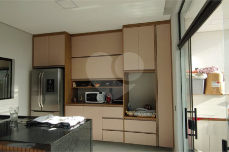 Casa à venda com 4 quartos, sendo 2 suítes, no condomínio Horto Florestal Iii, Sorocaba - SP