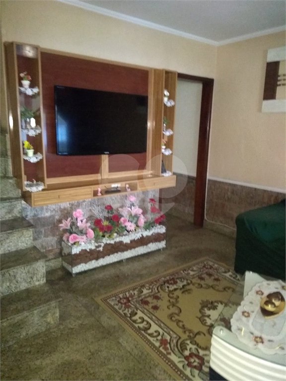 Sobrado à venda com 3 quartos em Vila Nova Cachoeirinha, São Paulo, SP