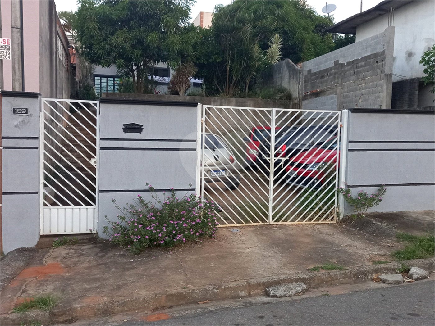 Casa à venda com 2 quartos no Centro, Bom Jesus dos Perdões, SP