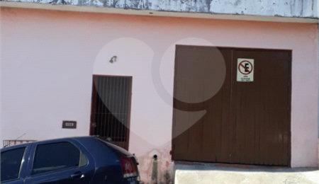 Sobrado à venda com 4 quartos no Brasilândia, São Paulo, SP