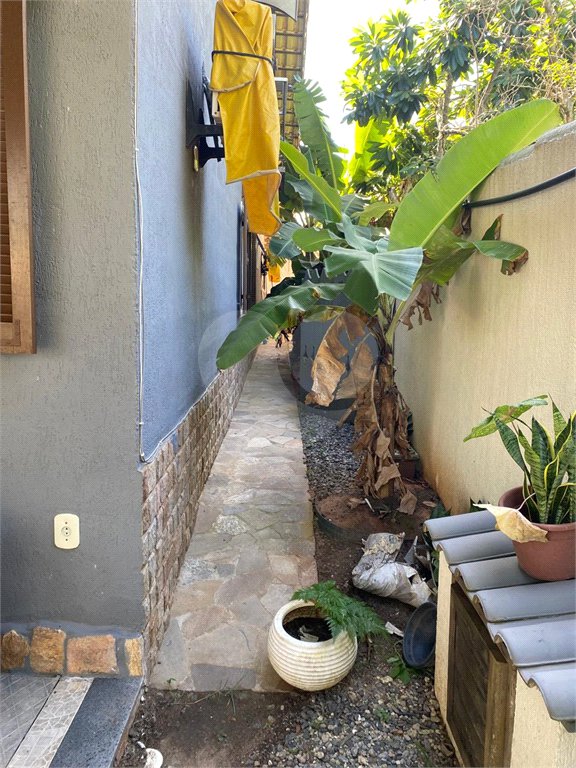 Casa em condomínio à venda com 3 quartos, sendo 2 suítes, em Caravelas, Armação dos Búzios, RJ