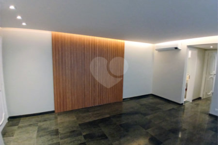 Apartamento à venda com 3 quartos, sendo 1 suíte, em Santana, São Paulo, SP