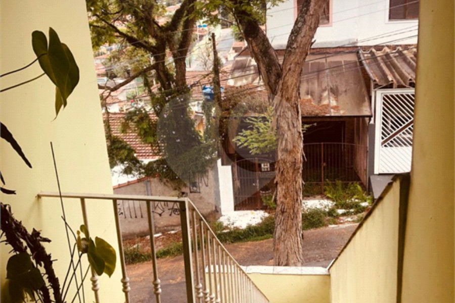 Casa à venda com 3 quartos, sendo 1 suíte, em Horto, São Paulo, SP